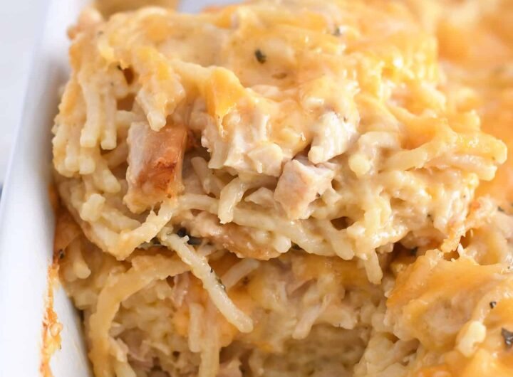 Baked Cheesy Chicken Spaghetti - Mel's Kitchen Cafe