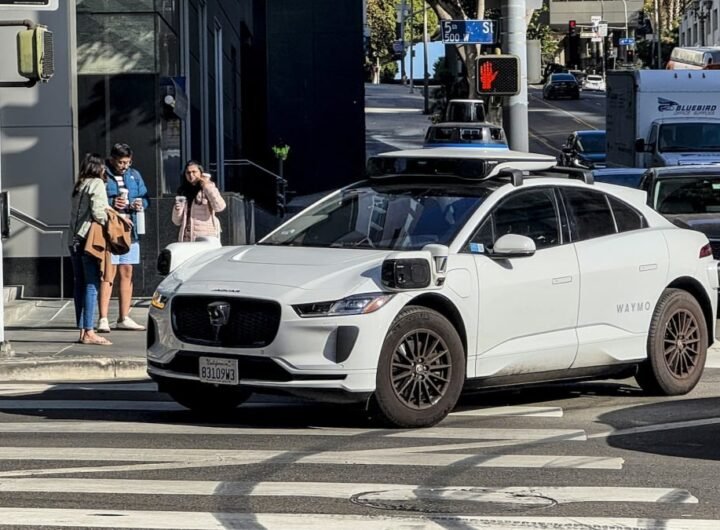 Robotaxis and autonomous cars are still scary to most Americans